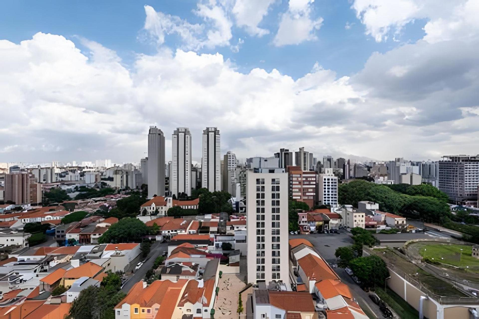 Conforto E Vista Do 17º Andar | A/c E Wi-fi 500mb 公寓 圣保罗